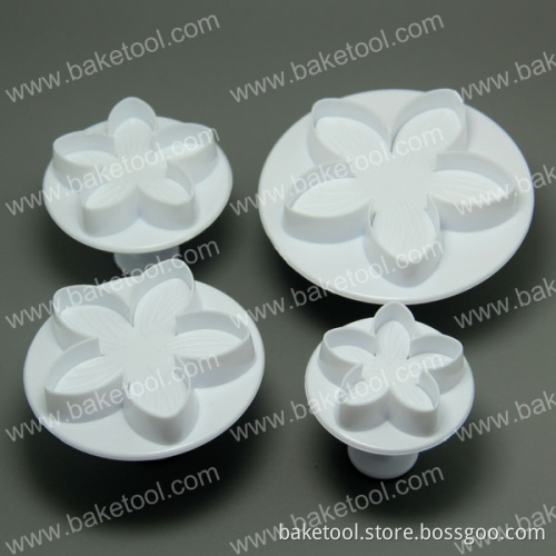 4pcs Plastic Different Flowers Shape Cake Plunger Cutter for Cake Decoration